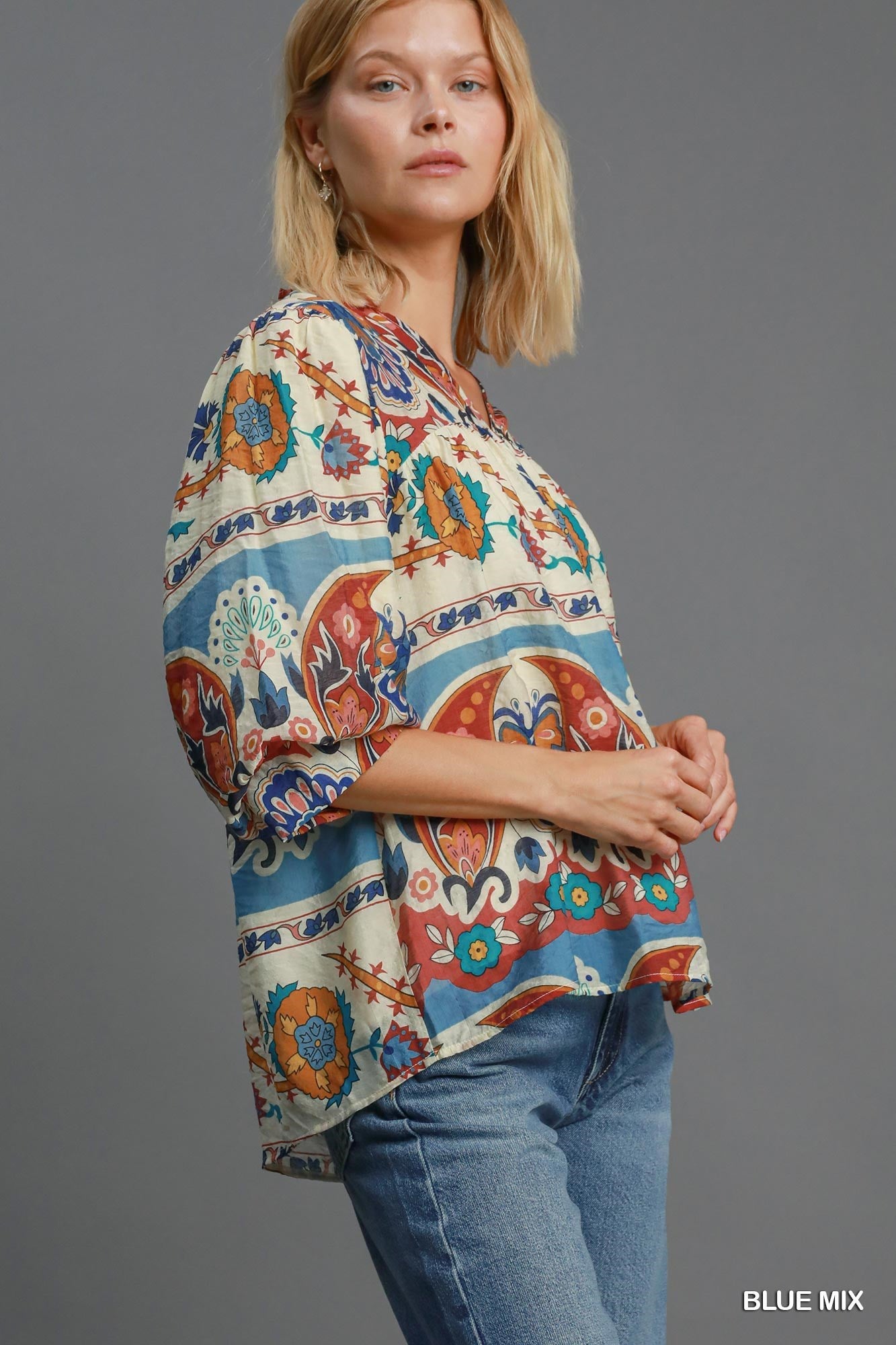 Split Neck Print Top