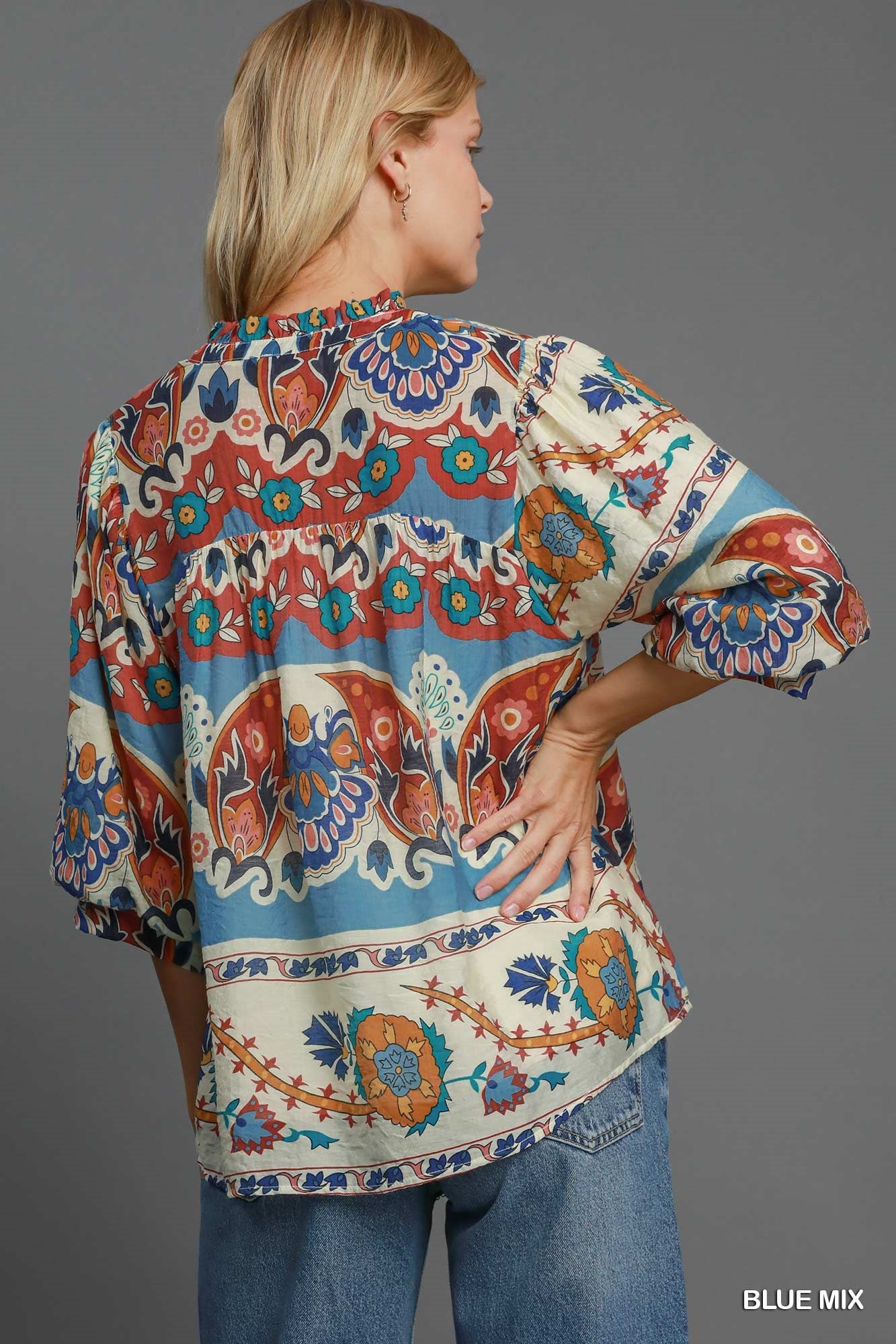 Split Neck Print Top